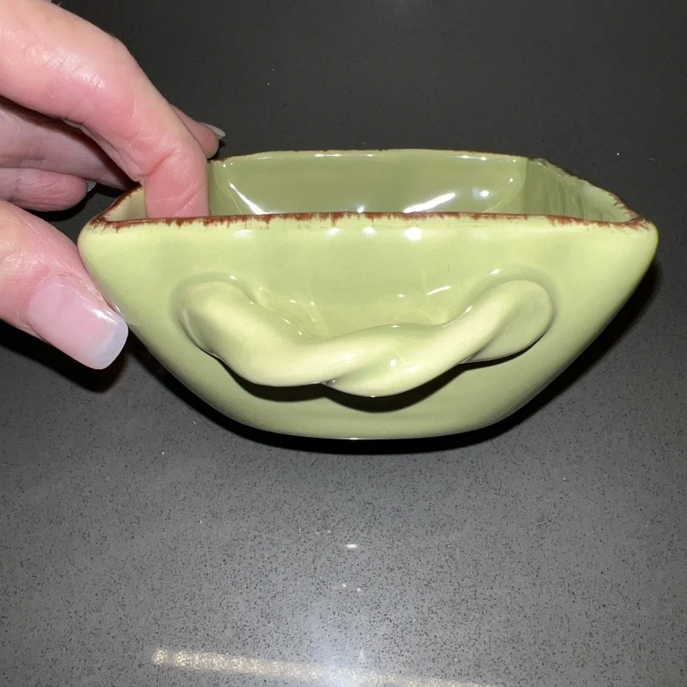 Park Designs Village Small Square Ruffled Baking Dish w/ Twisted Handles